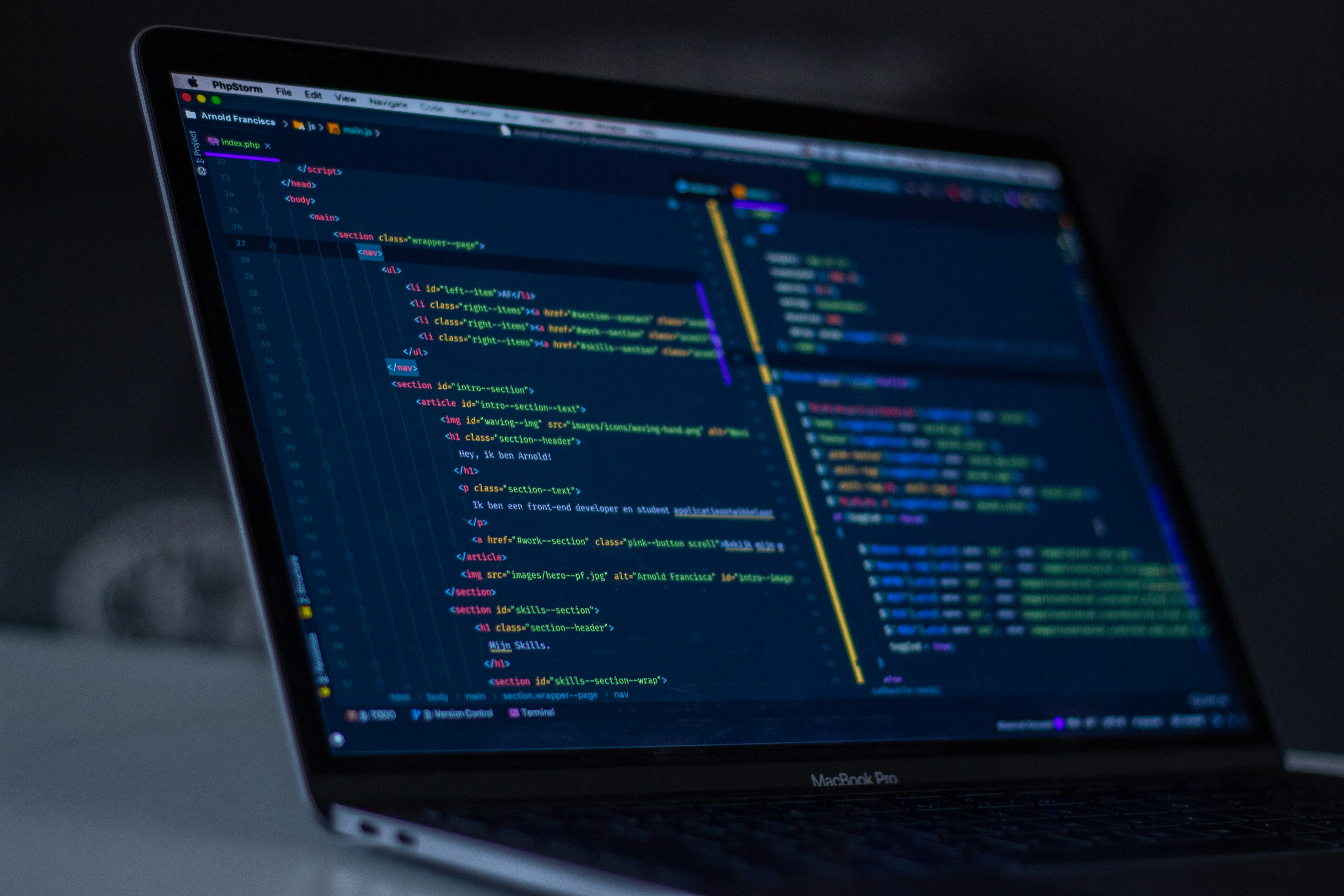 Jasa Software Development dan Infrastruktur Server Indonesia